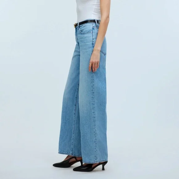 Madewell Tall Superwide-Leg Jeans in Ahern Wash: Airy Denim Edition 28T - Picture 4 of 10
